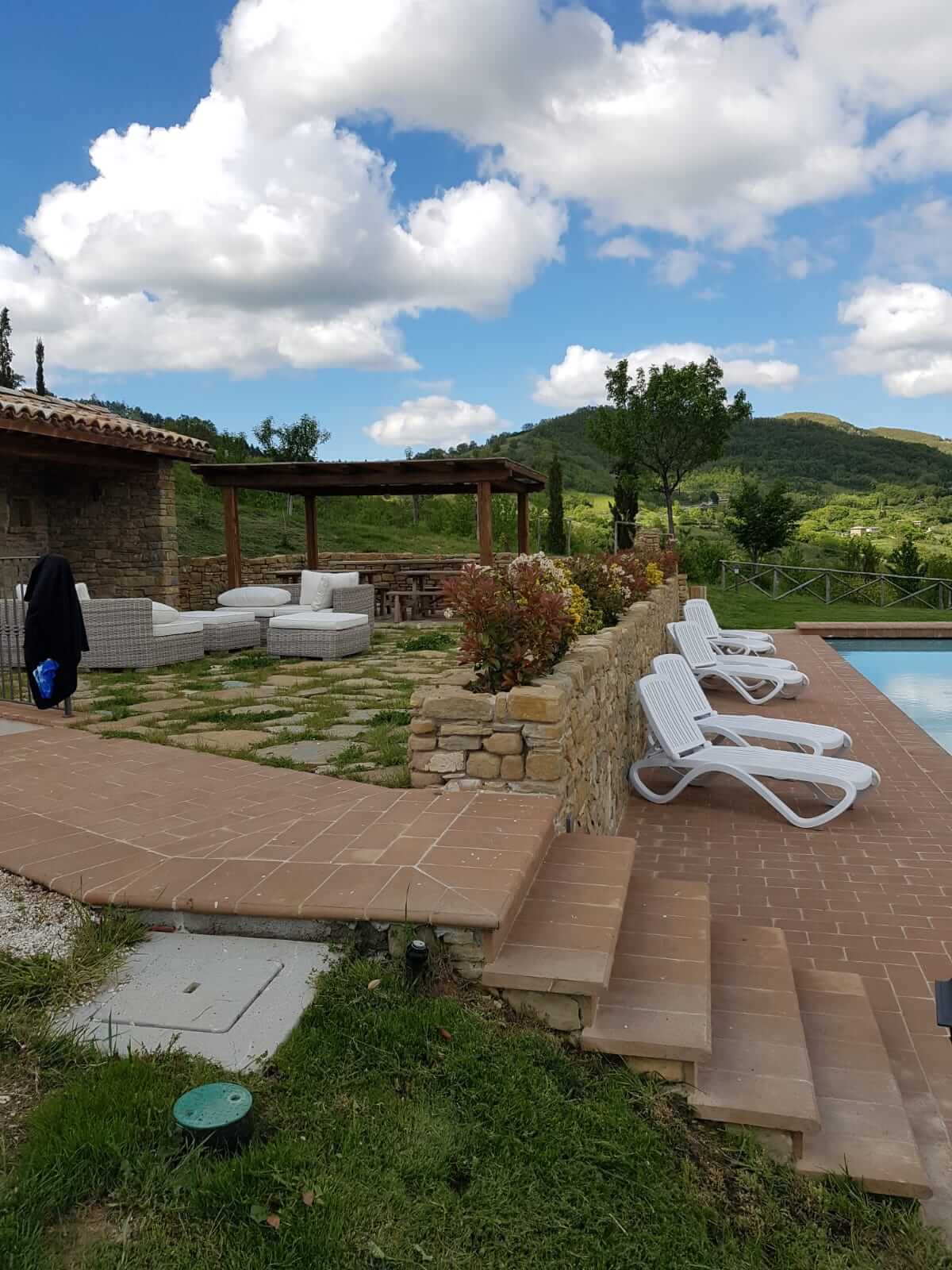 Assisi 4-6 gennaio - La piscina dell'Agriturismo Paradiso44